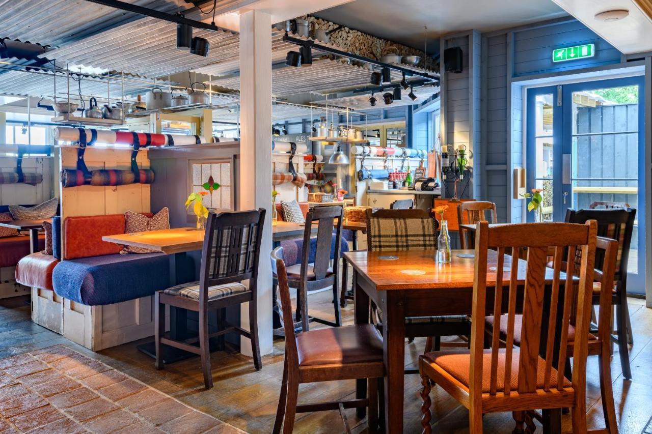Inn The Running Horse Winchester