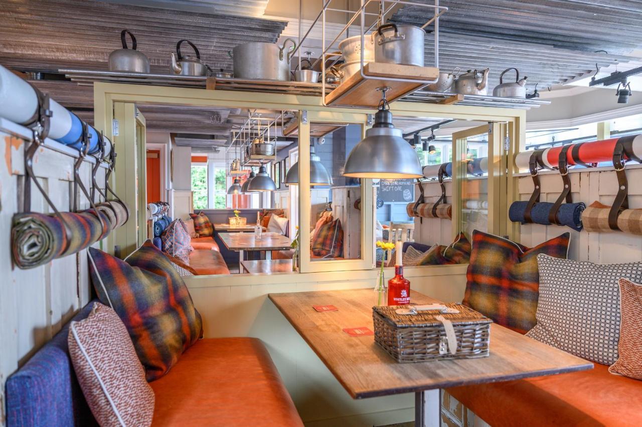 The Running Horse 4* Winchester