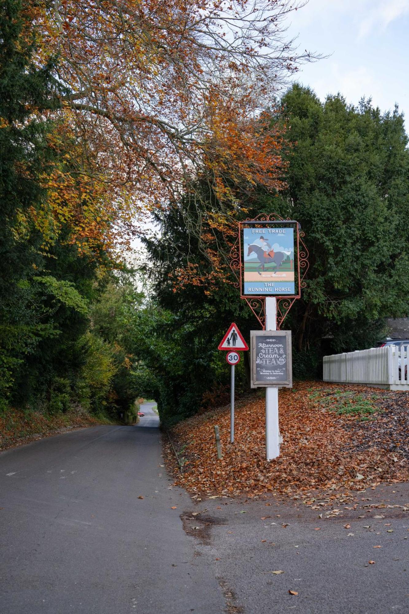 The Running Horse Inn 4*